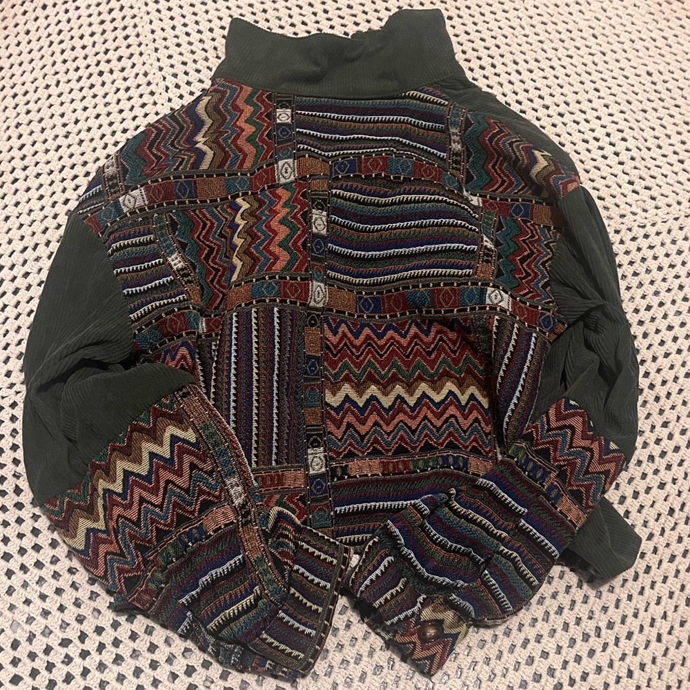 Patterned SHEIN Jacket - Picture 4 of 4